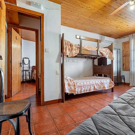 Country house Torres Masdenverge