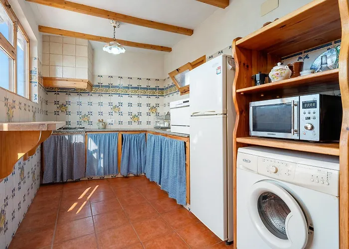 Country house Torres Masdenverge