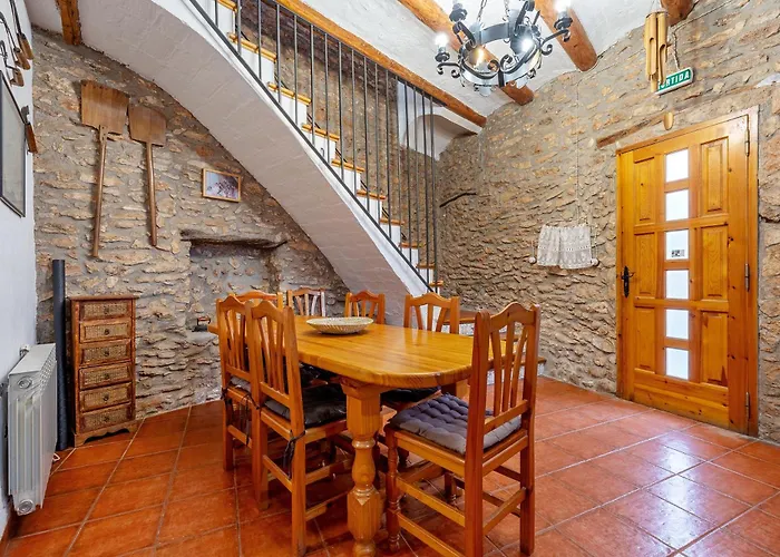 Country house Torres Masdenverge